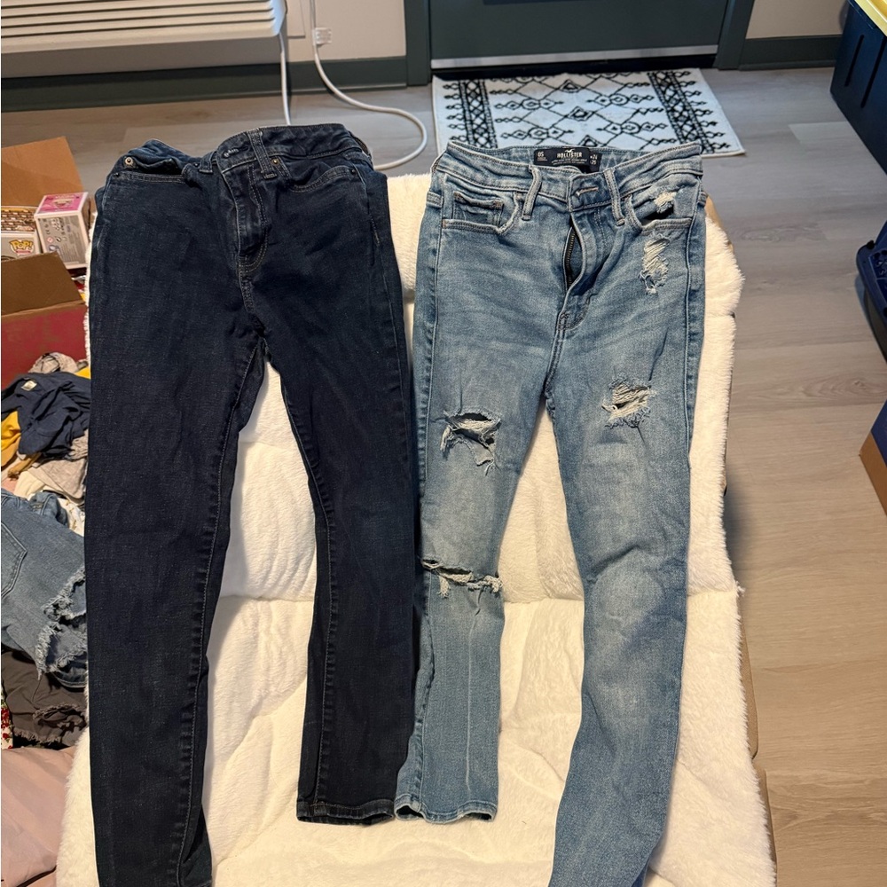 Hollister Light Blue Skinny Jeans & Amazon Essentials Dark Blue Skinny Jeans